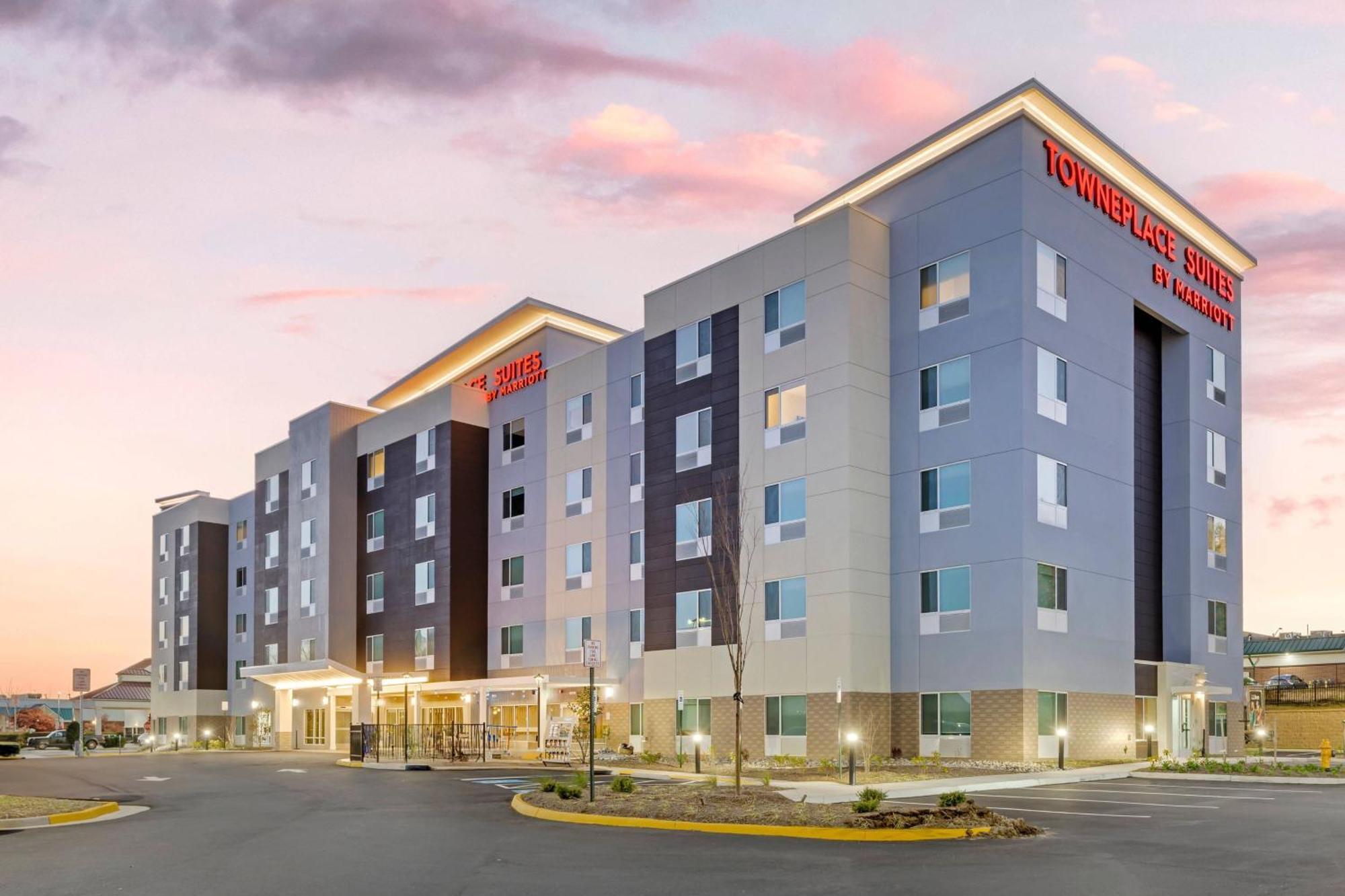 Towneplace Suites By Marriott Richmond Колониал-Хайтс Экстерьер фото