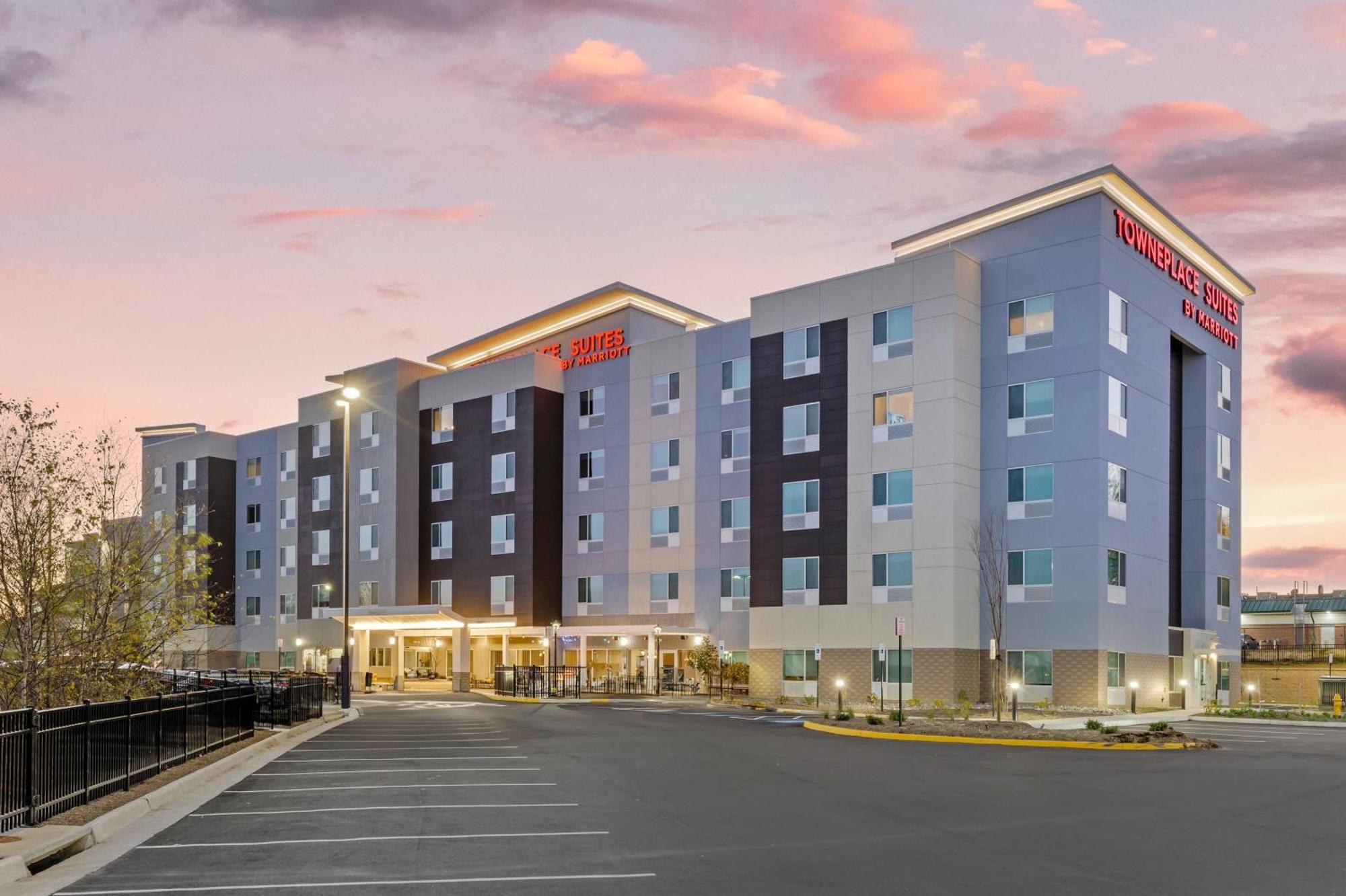 Towneplace Suites By Marriott Richmond Колониал-Хайтс Экстерьер фото